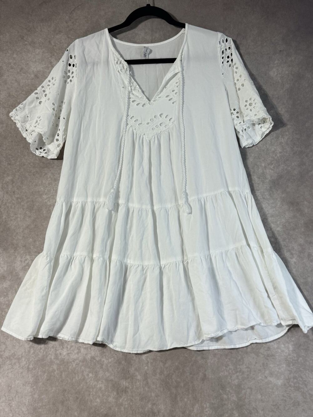 Raviva White Babydoll Dress Women’s Size M